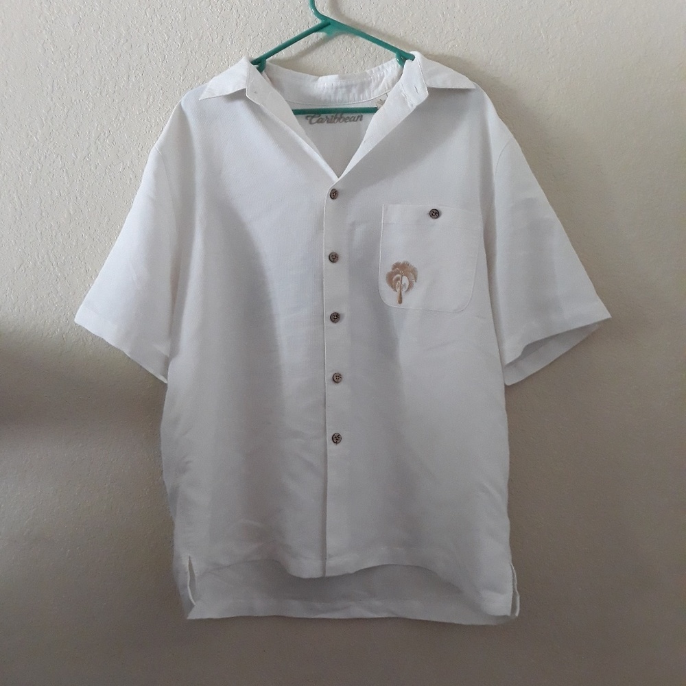 Men Caribbean Joe Shirt Size Large Embroidered